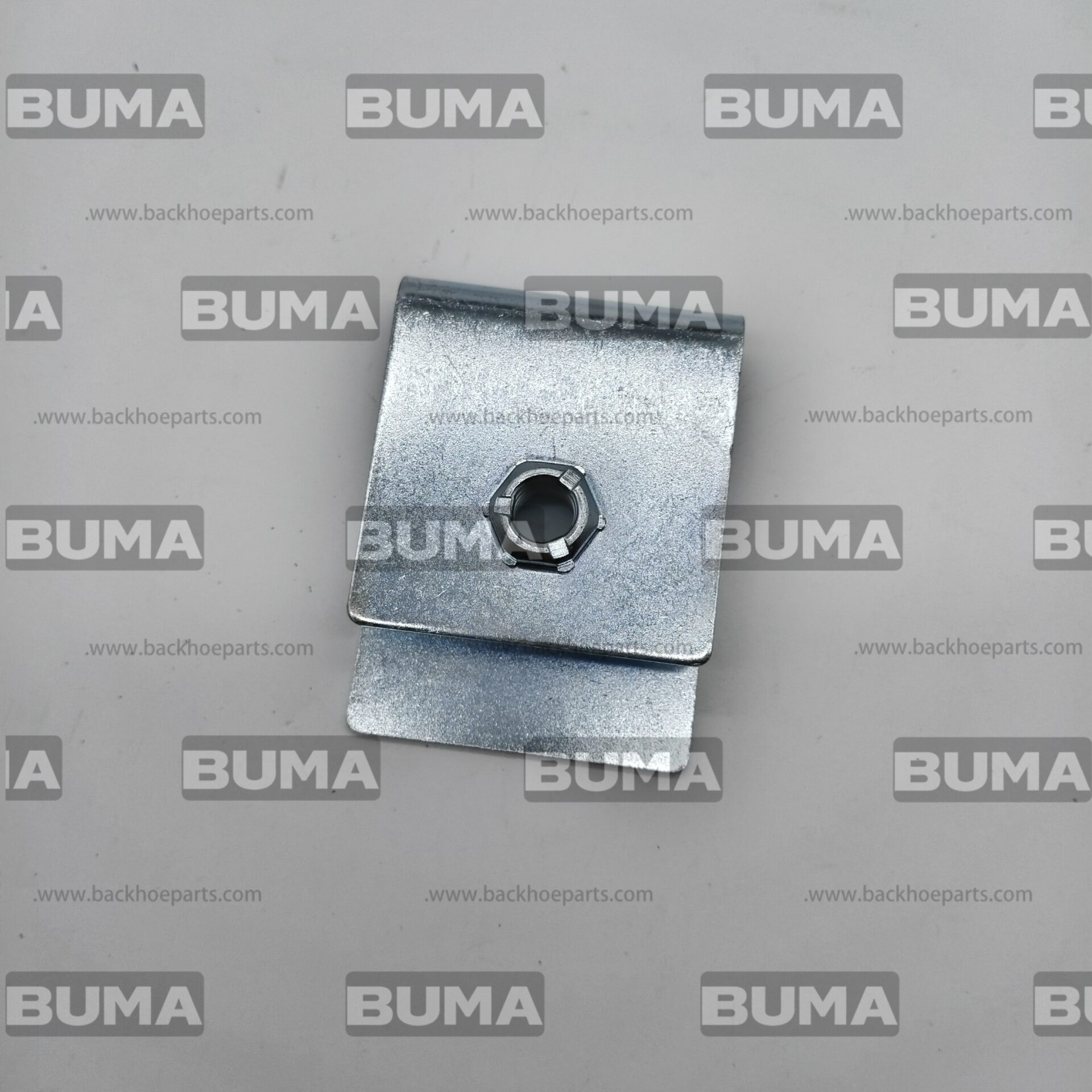 7152037 Nut Retaining For Bobcat