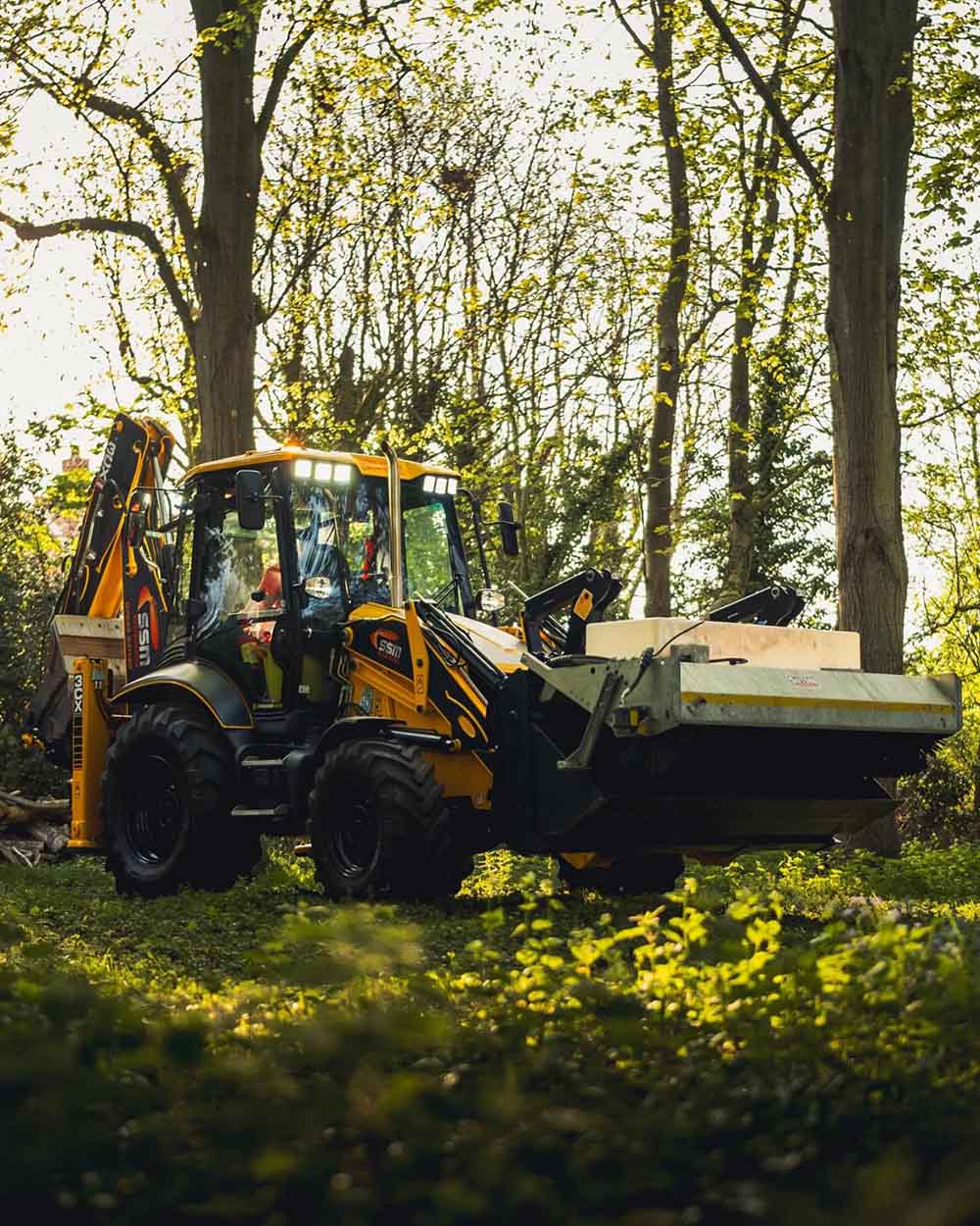 Applications of JCB Excavators